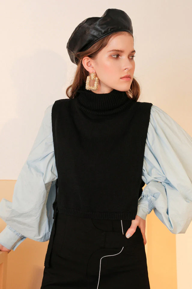 Don't Come Knocking Earrings - Image 4