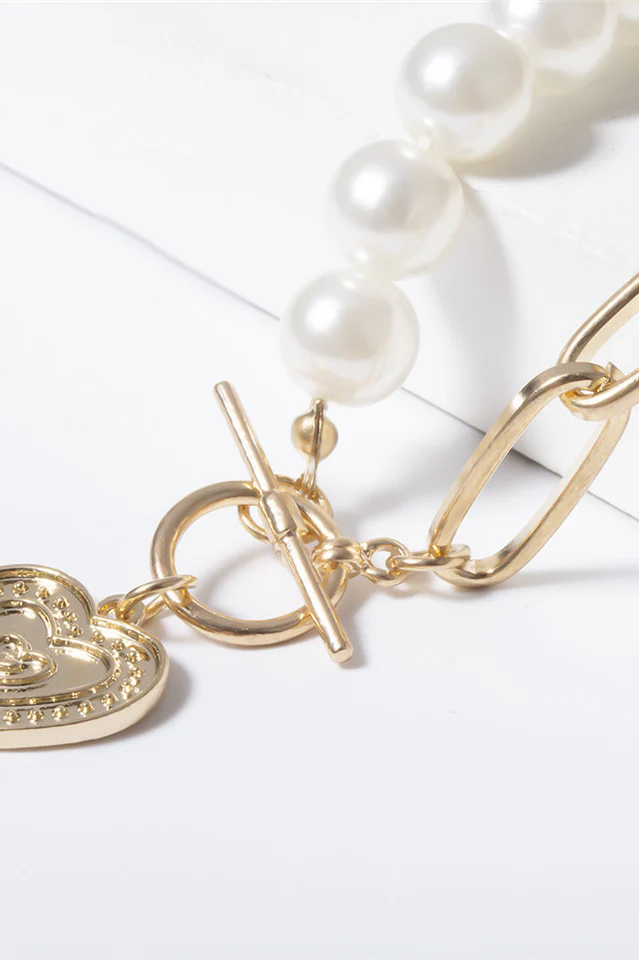 Gothic Baroque Pearl Angel Pendant Choker Necklace - Image 3