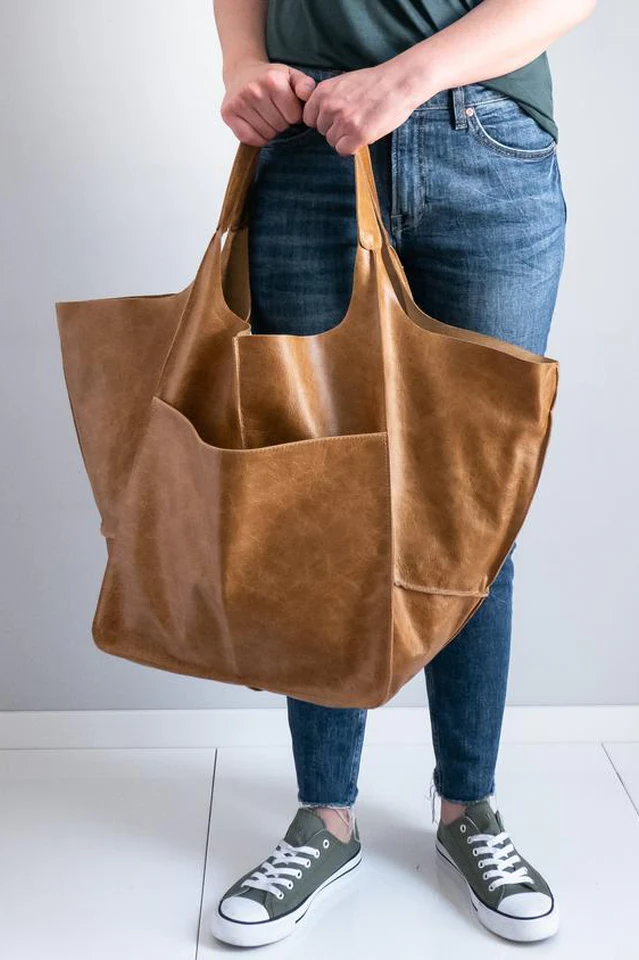 Large Leather Shopping Bag - Image 15